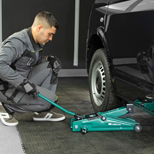 Домкрат гидравлический подкатной, 3 т, 135-400 мм Сибртех по ценам производителя в Уфе с доставкой по всей России