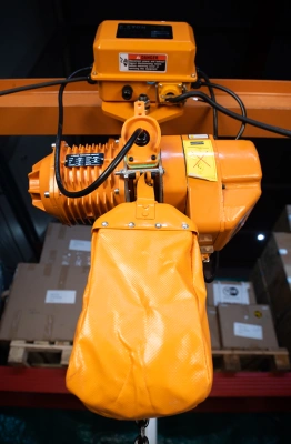 Таль стационарная  1т 18м 380В электрическая цепная TOR HHBD-01 по ценам производителя в Уфе с доставкой по всей России