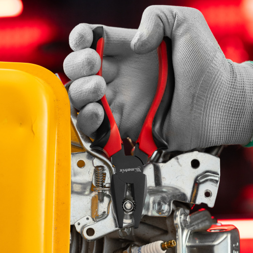 Плоскогубцы комбинированные Black Nickel, 160 мм, двухкомпонентные рукоятки Matrix по ценам производителя в Уфе с доставкой по всей России