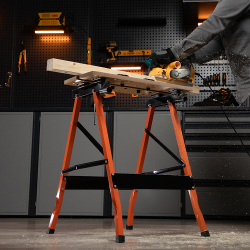 Верстак-тиски, 640 х 520 х 790 мм, портативный Sparta по ценам производителя в Уфе с доставкой по всей России