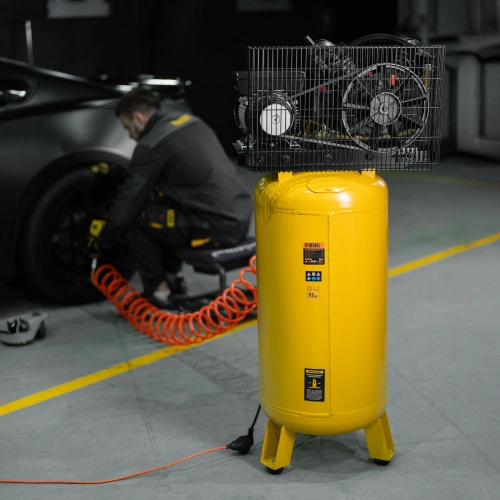 Компрессор воздушный BCV2200/100V, ременный привод , 2.3 кВт, 100 литров, 440 л/мин Denzel по ценам производителя в Уфе с доставкой по всей России