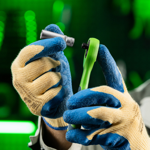 Ключ-трещотка 1/4", CrV, 72 зуба, с быстрым сбросом Сибртех по ценам производителя в Уфе с доставкой по всей России