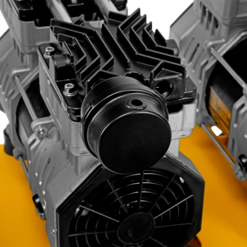 Компрессор безмасляный, малошумный  DLS 2250/100, 2250 Вт, 3x750, 100 л, 410 л/мин блок управления/ Denzel по ценам производителя в Уфе с доставкой по всей России