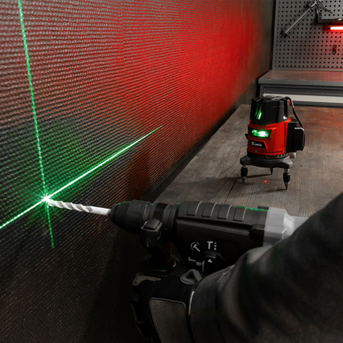 Лазерный уровень CRL-30G, 30 м, зеленый луч, акк. Li 2400 mah, резьба 5/8" MTX по ценам производителя в Уфе с доставкой по всей России
