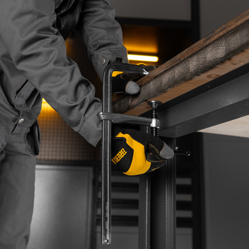 Струбцина F-образная, 100x300мм, кованая Denzel по ценам производителя в Уфе с доставкой по всей России