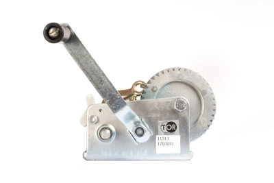 Лебедка ручная барабанная с тросом 1000кг  10м оцинкованная TOR FD купить в Москве с доставкой по всей России | ProtosMarket.ru