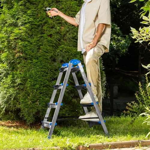 Стремянка двухсторонняя 4 ступени, сталь профиль, стальные ступени, Сибртех по ценам производителя в Уфе с доставкой по всей России
