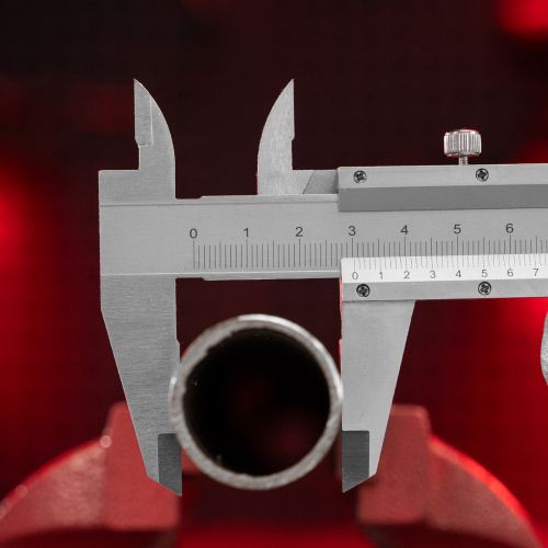 Штангенциркуль, 150 мм, цена деления 0.02 мм, металлический, с глубиномером Matrix по ценам производителя в Уфе с доставкой по всей России