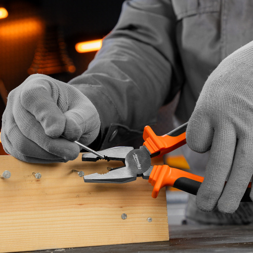 Плоскогубцы комбинированные Comfort, 200 мм, шлифованные, двухкомпонентные рукоятки Sparta по ценам производителя в Уфе с доставкой по всей России