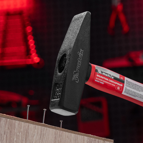 Молоток слесарный, 400 г, фибергласовая обрезиненная рукоятка Matrix по ценам производителя в Уфе с доставкой по всей России