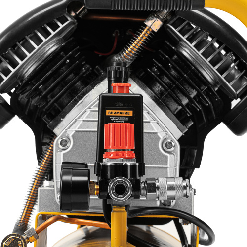 Компрессор воздушный прям. привод DCV1800/50, 1,8 кВт, 50 литров, 320 л/мин Denzel по ценам производителя в Уфе с доставкой по всей России