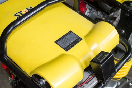 Вибротрамбовка STEM Techno  STR-82 купить в Москве с доставкой по всей России | ProtosMarket.ru