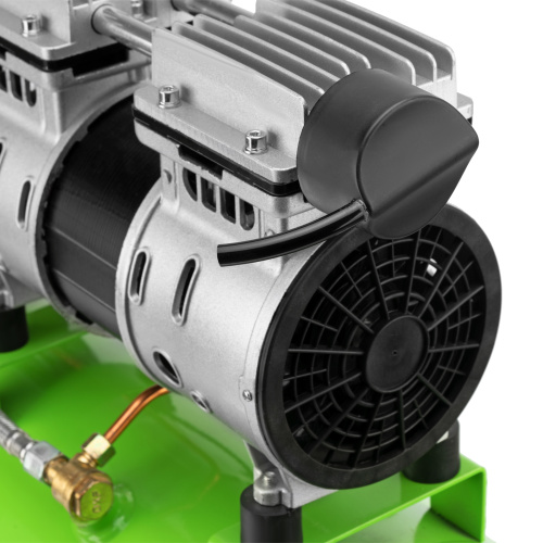 Компрессор безмаслянный малошумный МБ 1100/24,1100 Вт, 24 л, 170 л/мин Сибртех по ценам производителя в Уфе с доставкой по всей России