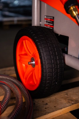 Мойка высокого давления с пистолетом 175 бар 3 кВт 220В  TOR EW 175-15 по ценам производителя в Уфе с доставкой по всей России