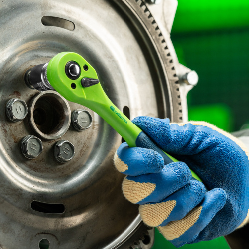 Ключ-трещотка 3/8", CrV, 72 зуба, с быстрым сбросом Сибртех по ценам производителя в Уфе с доставкой по всей России