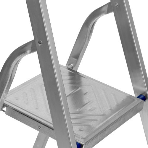 Стремянка, 3 ступени, алюминиевая, Сибртех по ценам производителя в Уфе с доставкой по всей России