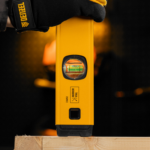 Уровень алюминиевый, магнит, фрезерованный, 3 глазка (1 зеркал.) 0,5 мм/м, 800 мм Denzel по ценам производителя в Уфе с доставкой по всей России