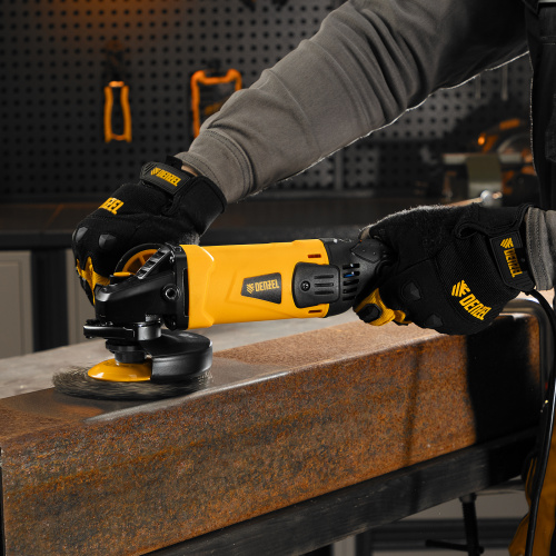 Машина шлифовальная угловая AG125-1100A, 1100 Вт, 125 мм, 3000-11000 об/мин Denzel по ценам производителя в Уфе с доставкой по всей России