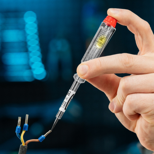 Набор отверток диэлектрических до 1000 В, 8 шт, тестер, CrMo, двухкомпонентные рукоятки Gross по ценам производителя в Уфе с доставкой по всей России