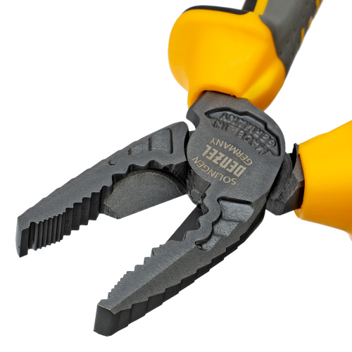 Плоскогубцы комбинированные 165 мм, трехкомпонентные рукоятки Denzel по ценам производителя в Уфе с доставкой по всей России