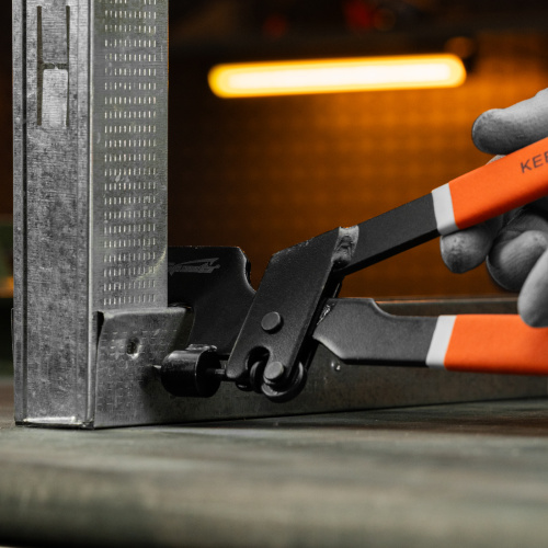 Просекатель для металлического профиля, под гипсокартон Sparta по ценам производителя в Уфе с доставкой по всей России