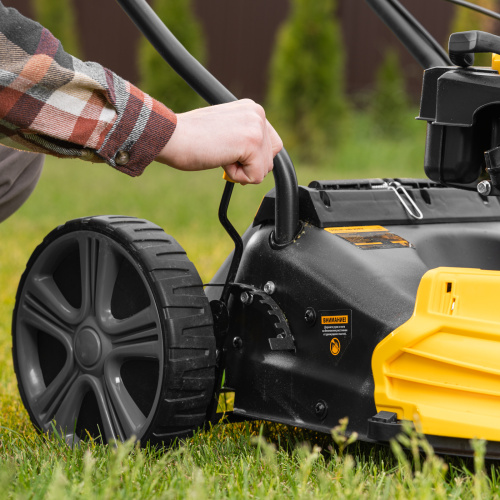 Газонокосилка бензиновая GLD-460SP, 146 куб.см, ширина 46 см, привод 7 уровней, травосборник 50 л Denzel по ценам производителя в Уфе с доставкой по всей России