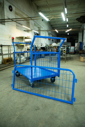 Тележка платформенная TOR ТП-3С (700х1200) с бортами из сетки и двумя ручками (колеса 160 мм) по ценам производителя в Уфе с доставкой по всей России