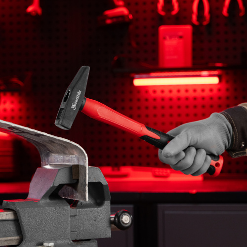 Молоток слесарный optimal, 400 г, фибергласовая обрезиненная рукоятка, квадратный боек Matrix по ценам производителя в Уфе с доставкой по всей России