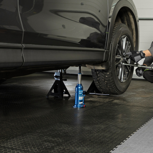 Домкрат гидравлический бутылочный, 3 т, h подъема 188-363 мм, в пластиковом кейсе Stels купить в Москве с доставкой по всей России | ProtosMarket.ru