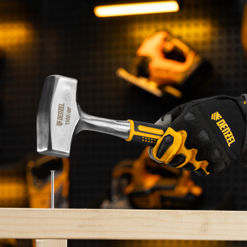 Кувалда 1,5 кг, цельнометаллическая, двухкомпонентная рукоятка Denzel по ценам производителя в Уфе с доставкой по всей России