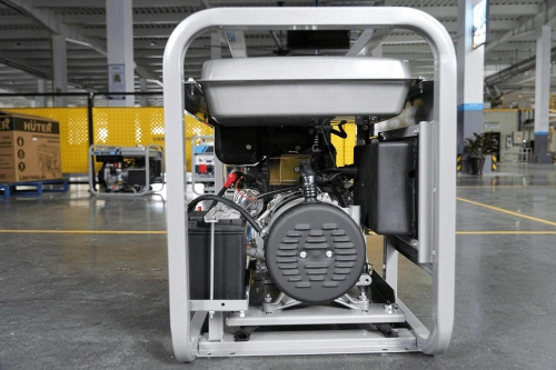 Генератор дизельный 5,0 кВт 220В с электростартером и колесами TOR KM5000D по ценам производителя в Уфе с доставкой по всей России