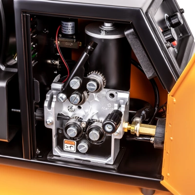 Сварочный полуавтомат UNO MIG 501 SYN по ценам производителя в Уфе с доставкой по всей России