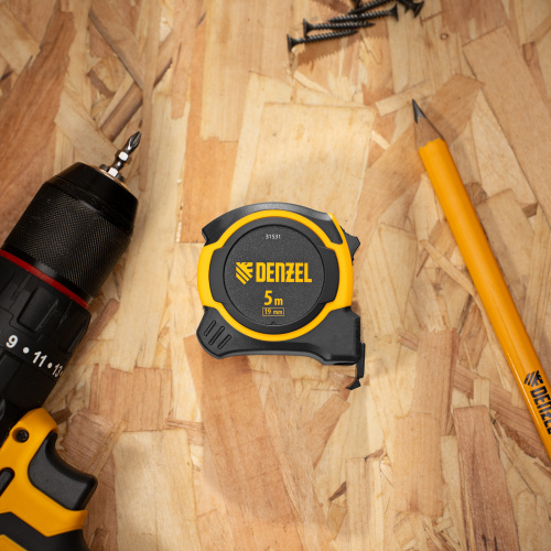 Рулетка 5м х 19мм, двухкомп. корпус, магнитный обрезиненный зацеп Denzel по ценам производителя в Уфе с доставкой по всей России