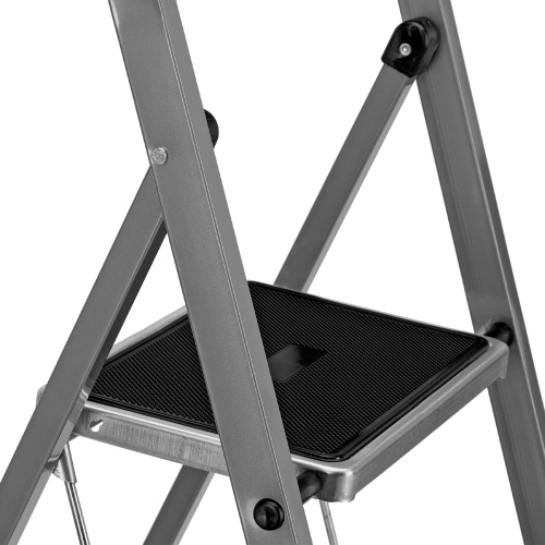 Стремянка 5 ступени, с полимерными ковриками, Сибртех по ценам производителя в Уфе с доставкой по всей России