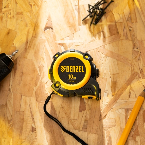 Рулетка 10м х 32мм, автоматич. фиксац., нейлон. покрытие, магнит. зацеп, двухстор. разметка Denzel по ценам производителя в Уфе с доставкой по всей России