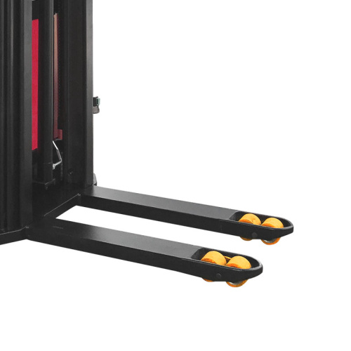 Самоходный штабелер PROLIFT SDK 1545 li-ion по ценам производителя в Уфе с доставкой по всей России