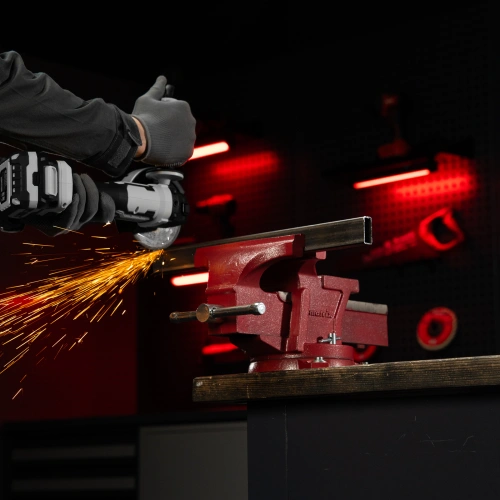 Тиски слесарные, 200 мм, поворотные, с наковальней Matrix по ценам производителя в Уфе с доставкой по всей России