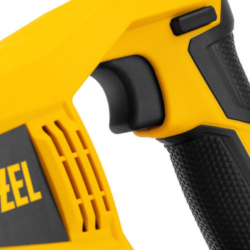 Пила сабельная аккумуляторная бесщет BRC-120-0,  18В Li-Ion Denzel по ценам производителя в Уфе с доставкой по всей России