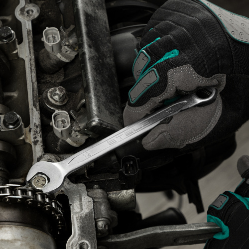 Набор инструментов, 1/2", 1/4", CrV, пластиковый кейс 82 предмета Stels по ценам производителя в Уфе с доставкой по всей России