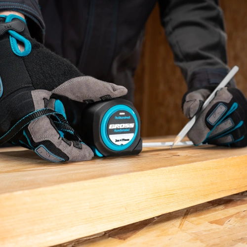 Рулетка Komfortabel 3 м х 19 мм,обрезиненный корпус Gross по ценам производителя в Уфе с доставкой по всей России