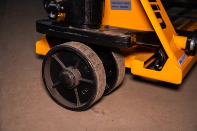 Тележка гидравлическая с решеткой 2500 кг 1150 мм полиуретановые колеса XILIN BFR по ценам производителя в Уфе с доставкой по всей России