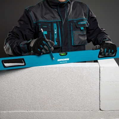 Уровень алюминиевый, 1800 мм, усиленный с ударопрочными заглушками, рукоятки, 3 глазка Gross по ценам производителя в Уфе с доставкой по всей России