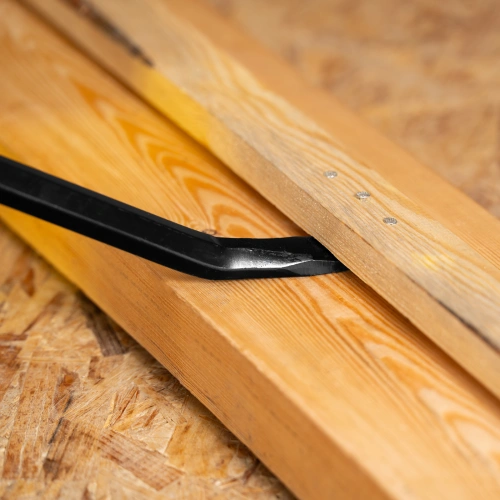 Лом-гвоздодер, 1200 мм, шестигранный 19 мм, окрашенный, сталь 65 Denzel по ценам производителя в Уфе с доставкой по всей России