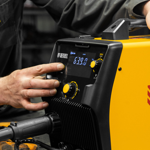 Аппарат инвертор. полуавтомат. cварки IMIG-185SDR, 180 А, ПВ 60%, катушка 5 кг Denzel по ценам производителя в Уфе с доставкой по всей России