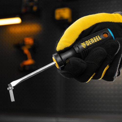 Отвертка, SL5x75 мм, S2, 3к рукоятка Denzel по ценам производителя в Уфе с доставкой по всей России