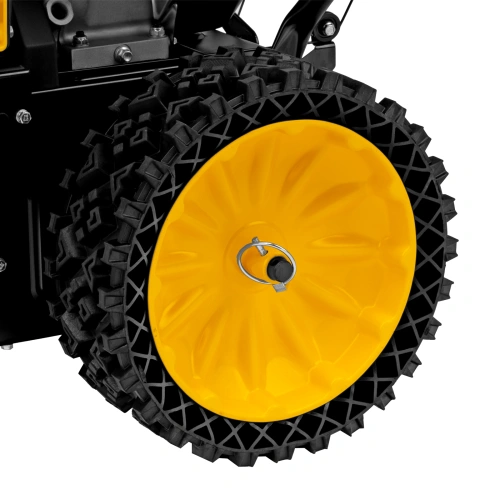 Бензиновая снегоуборочная машина SBM 610S PRO, 212 cc, электростартер, фара, обогрев Denzel по ценам производителя в Уфе с доставкой по всей России