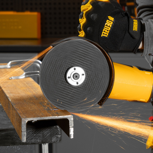 Машина шлифовальная угловая AG150-1500, 1500 Вт, 150 мм, 8500 об/мин Denzel по ценам производителя в Уфе с доставкой по всей России