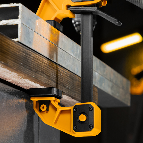 Струбцина F-образная, быстрозажимная, 150 х 80 мм, усиленный нейлоновый корпус Denzel по ценам производителя в Уфе с доставкой по всей России