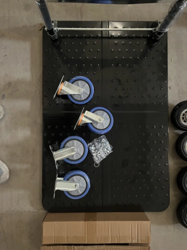 Тележка платформенная 650 кг TOR PH650 (890x590) со складной ручкой (пластиковые колеса 125 мм) по ценам производителя в Уфе с доставкой по всей России