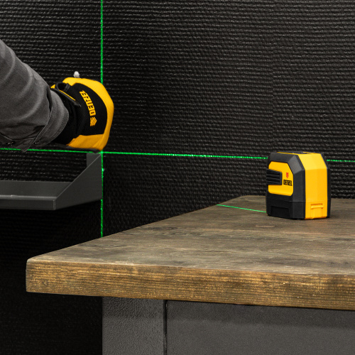 Лазерный уровень LX 03 Green, 30 м, 520 нм, резьба 1/4" Denzel по ценам производителя в Уфе с доставкой по всей России